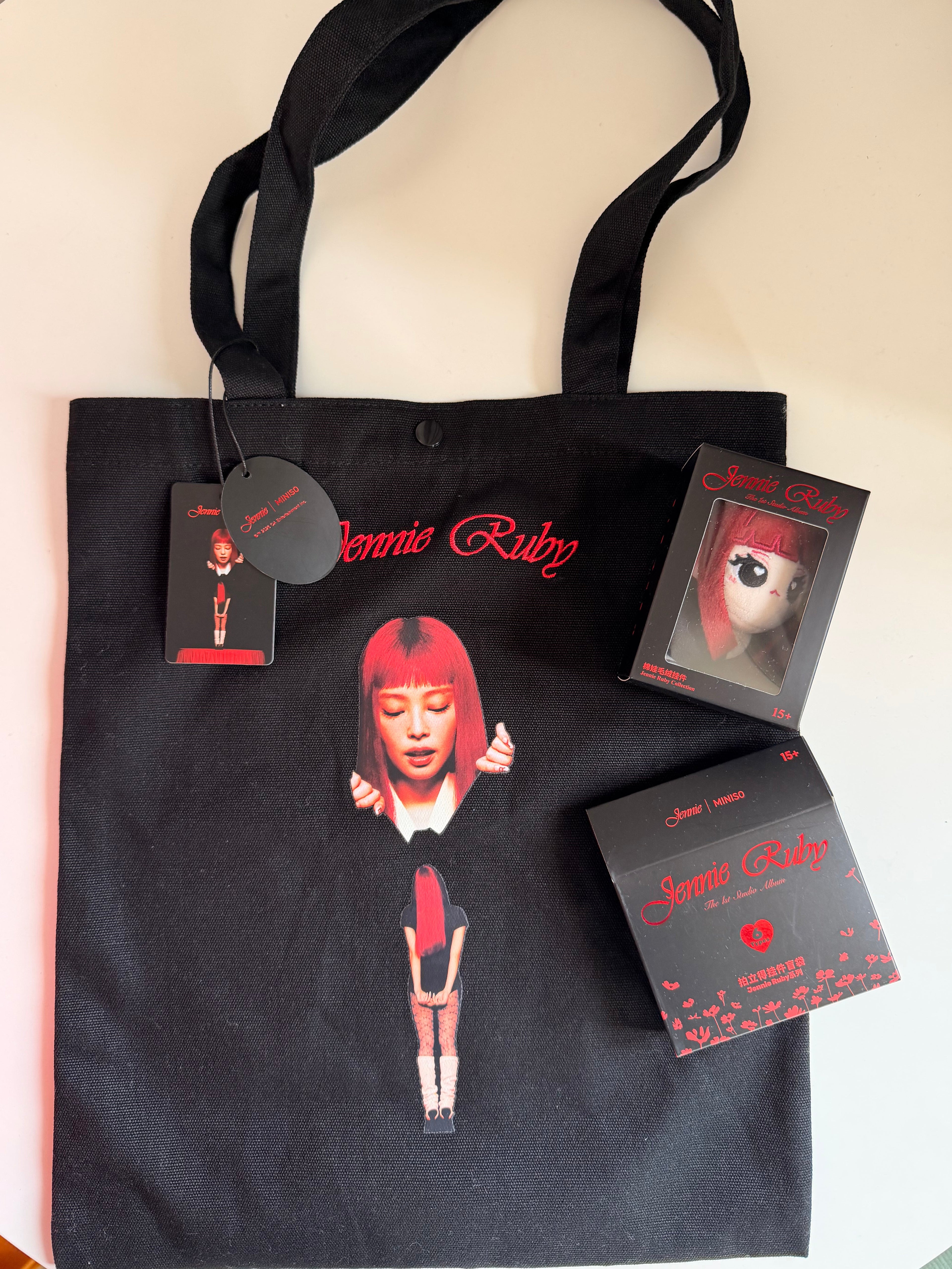 Jennie Premium Pop-Up Set