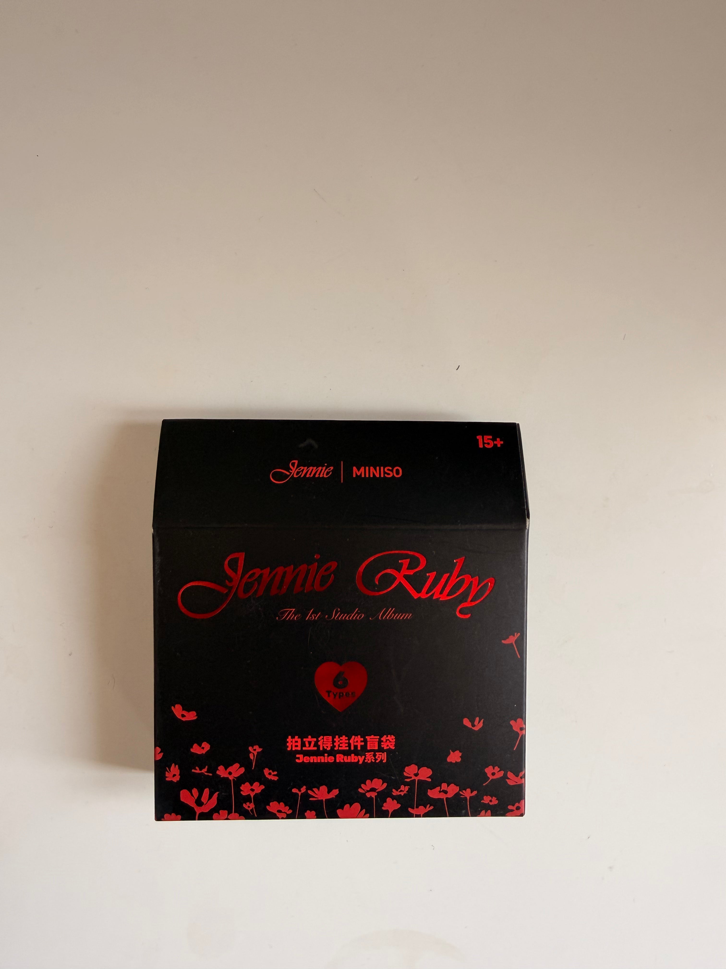 Jennie Premium Pop-Up Set